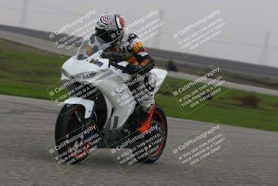 media/Nov-30-2025-TrackDaz (Sun) [[d8b22663df]]/A Group/Session 4 (Wheelie Bump)/